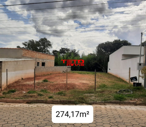 Terreno à Venda, 274 m² em Bairro Jardim Das Oliveiras - São Lourenço