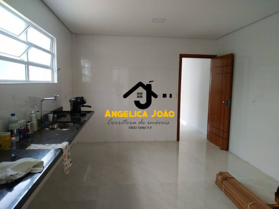 Imagem Sobrado com 3 Quartos à Venda, 175 m² em Boqueirao - Santos Imagem Sobrado com 3 Quartos à Venda, 175 m² em Boqueirao - Santos