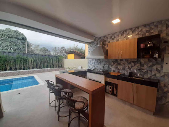 Imagem Casa com 4 Quartos à Venda, 272 m² em Alphaville - Santana De Parnaíba Imagem Casa com 4 Quartos à Venda, 272 m² em Alphaville - Santana De Parnaíba