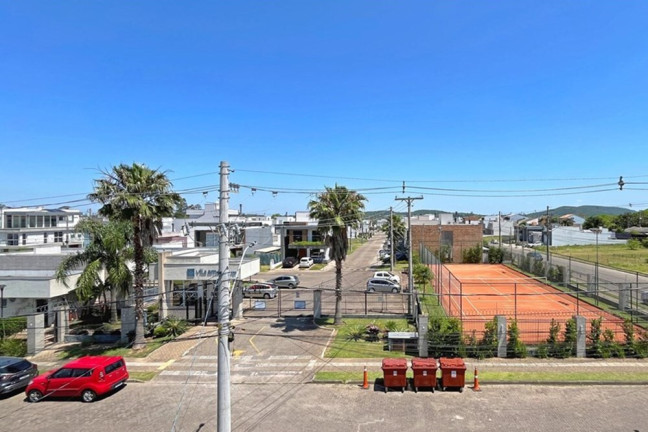Imagem Casa com 2 Quartos à Venda, 170 m² em Hípica - Porto Alegre Imagem Casa com 2 Quartos à Venda, 170 m² em Hípica - Porto Alegre