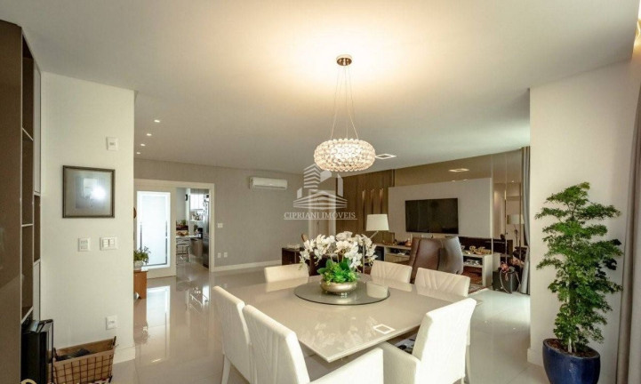 Imagem Apartamento com 4 Quartos à Venda, 180 m² em Centro - Balneário Camboriú