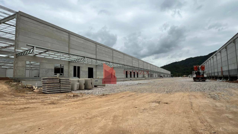 Imagem Galpão para Alugar, 50.000 m² em Espinheiros - Itajaí Imagem Galpão para Alugar, 50.000 m² em Espinheiros - Itajaí