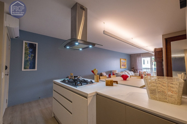 Imagem Apartamento com 3 Quartos à Venda, 128 m² em Cachoeira Do Bom Jesus - Florianópolis