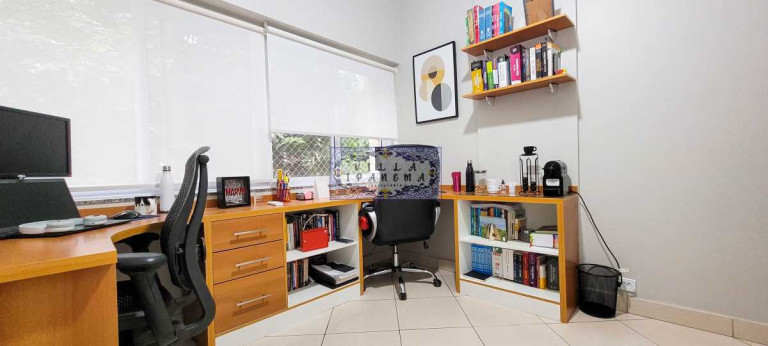 Imagem Apartamento com 2 Quartos à Venda, 73 m² em Laranjeiras - Rio De Janeiro Imagem Apartamento com 2 Quartos à Venda, 73 m² em Laranjeiras - Rio De Janeiro