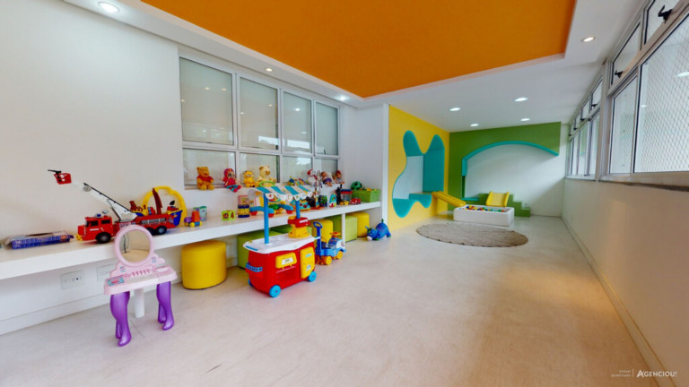 Imagem Imóvel com 2 Quartos à Venda, 50 m² em Tristeza - Porto Alegre Imagem Imóvel com 2 Quartos à Venda, 50 m² em Tristeza - Porto Alegre