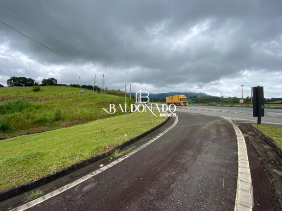 Terreno para Alugar, 16.000 m² em Centro - Vargem