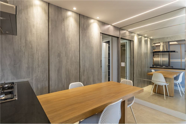 Imóvel com 2 Quartos à Venda, 141 m² em Moema - São Paulo