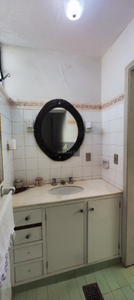 Imagem Casa com 5 Quartos à Venda, 270 m² em Centro - Botucatu Imagem Casa com 5 Quartos à Venda, 270 m² em Centro - Botucatu