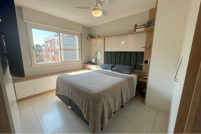 Imagem Imóvel com 2 Quartos à Venda, em Boa Vista - Porto Alegre Imagem Imóvel com 2 Quartos à Venda, em Boa Vista - Porto Alegre