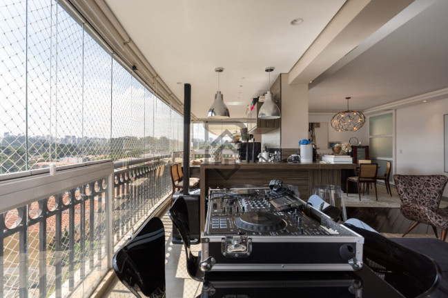 Imagem Apartamento com 3 Quartos à Venda, 212 m² em Vila Nova Conceição - São Paulo Imagem Apartamento com 3 Quartos à Venda, 212 m² em Vila Nova Conceição - São Paulo