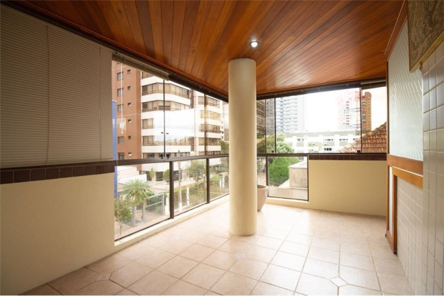 Imagem Imóvel com 3 Quartos à Venda, 157 m² em Menino Deus - Porto Alegre Imagem Imóvel com 3 Quartos à Venda, 157 m² em Menino Deus - Porto Alegre