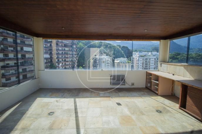 Imagem Cobertura com 3 Quartos à Venda, 20.200 m² em Leblon - Rio De Janeiro Imagem Cobertura com 3 Quartos à Venda, 20.200 m² em Leblon - Rio De Janeiro