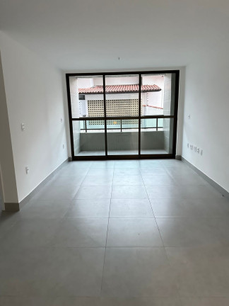 Apartamento com 2 Quartos à Venda, 76 m² em Cabo Branco - João Pessoa