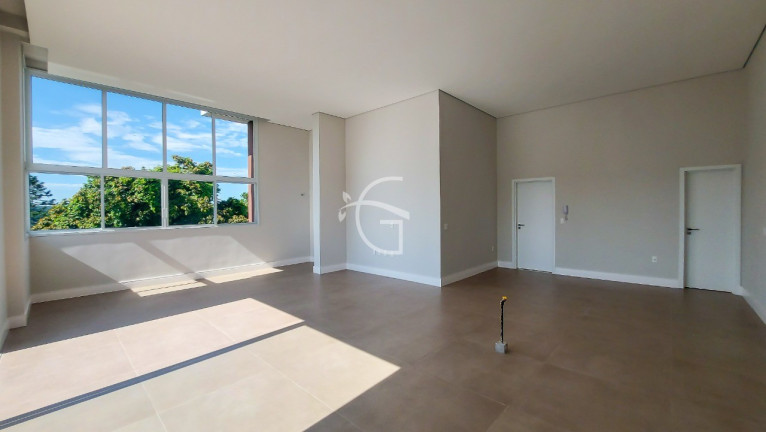 Imagem Imóvel com 3 Quartos à Venda, 185 m² em Costa E Silva - Joinville Imagem Imóvel com 3 Quartos à Venda, 185 m² em Costa E Silva - Joinville