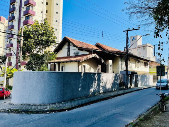 Imagem Casa com 4 Quartos à Venda, 460 m² em Ponta Aguda - Blumenau Imagem Casa com 4 Quartos à Venda, 460 m² em Ponta Aguda - Blumenau