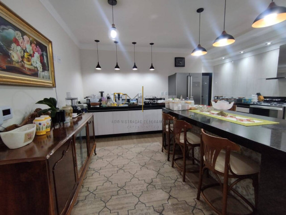 Imagem Casa com 3 Quartos à Venda, 200 m² em Centro - Botucatu Imagem Casa com 3 Quartos à Venda, 200 m² em Centro - Botucatu