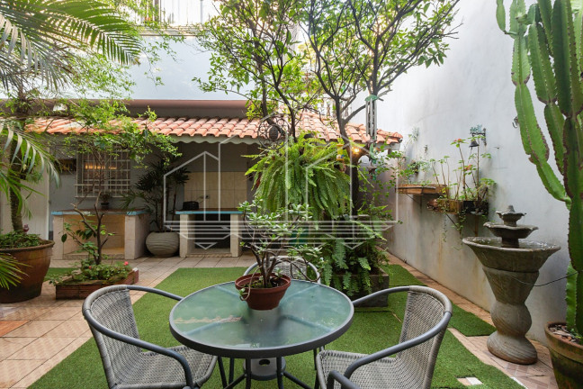 Imagem Casa com 3 Quartos à Venda, 332 m² em Jardim Europa - São Paulo