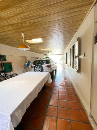 Imagem Casa com 3 Quartos à Venda, 300 m² em Centro - Balneário Camboriú Imagem Casa com 3 Quartos à Venda, 300 m² em Centro - Balneário Camboriú
