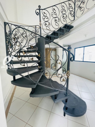 Imagem Cobertura com 3 Quartos à Venda, 257 m² em Centro - Balneário Camboriú