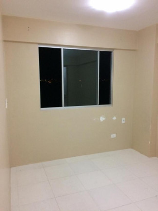 Imagem Apartamento com 2 Quartos à Venda,  em Lauro De Freitas - Lauro De Freitas