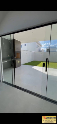 Imagem Casa com 3 Quartos à Venda, 180 m² em Campos Dos Goytacazes Imagem Casa com 3 Quartos à Venda, 180 m² em Campos Dos Goytacazes