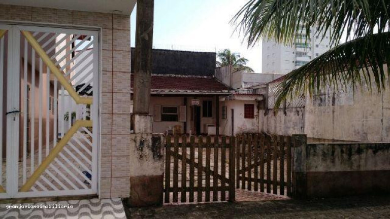 Casa com 2 Quartos à Venda, 90 m² em Solemar - Praia Grande