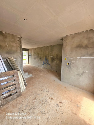 Imagem Sobrado com 3 Quartos à Venda, 122 m² em Morro Do Meio - Joinville Imagem Sobrado com 3 Quartos à Venda, 122 m² em Morro Do Meio - Joinville