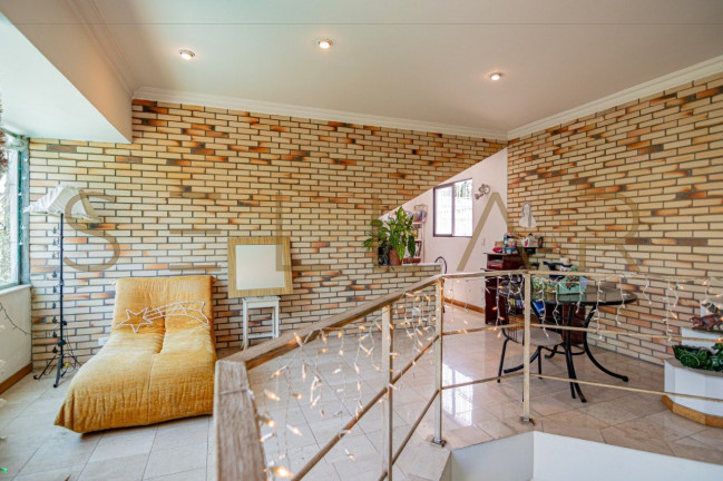 Imagem Casa com 3 Quartos à Venda, 480 m² em Bela Aliança - São Paulo