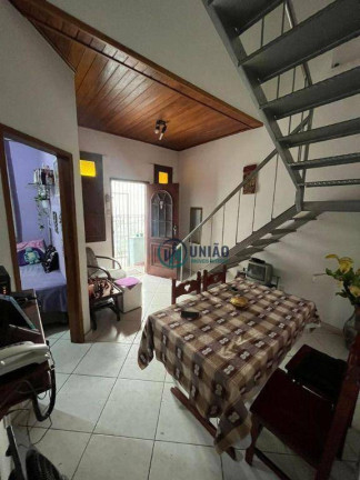 Imagem Casa com 2 Quartos à Venda, 90 m² em São Lourenço - Niterói