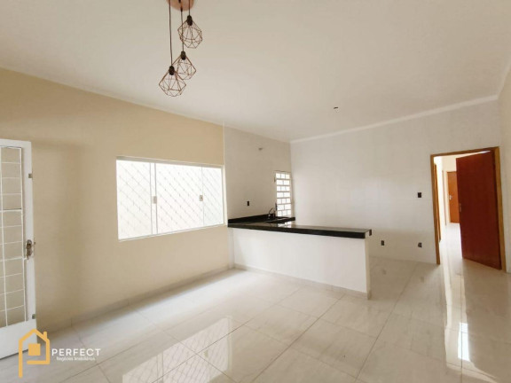Imagem Casa com 3 Quartos à Venda, 100 m² em Jardim Maria Augusta - Taubaté Imagem Casa com 3 Quartos à Venda, 100 m² em Jardim Maria Augusta - Taubaté