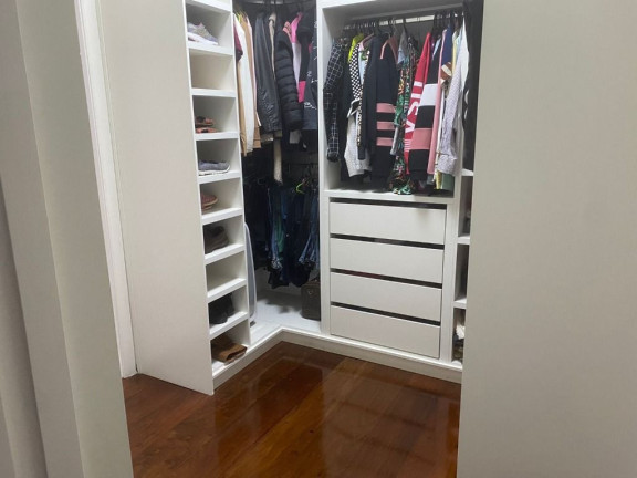 Imagem Casa com 3 Quartos à Venda, 324 m² em Vila Scarpelli - Santo André