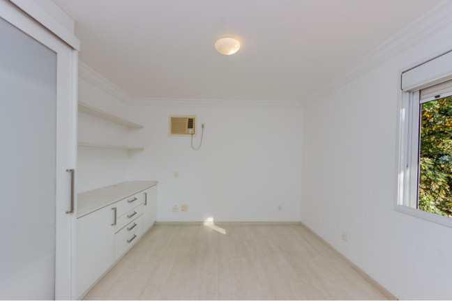 Imagem Casa de Condomínio com 4 Quartos à Venda, 276 m² em Interlagos - São Paulo Imagem Casa de Condomínio com 4 Quartos à Venda, 276 m² em Interlagos - São Paulo