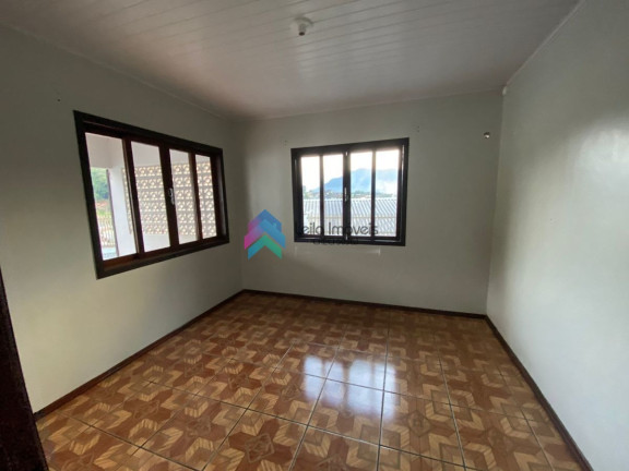 Imagem Casa à Venda, em Vila Amizade - Guaramirim Imagem Casa à Venda, em Vila Amizade - Guaramirim