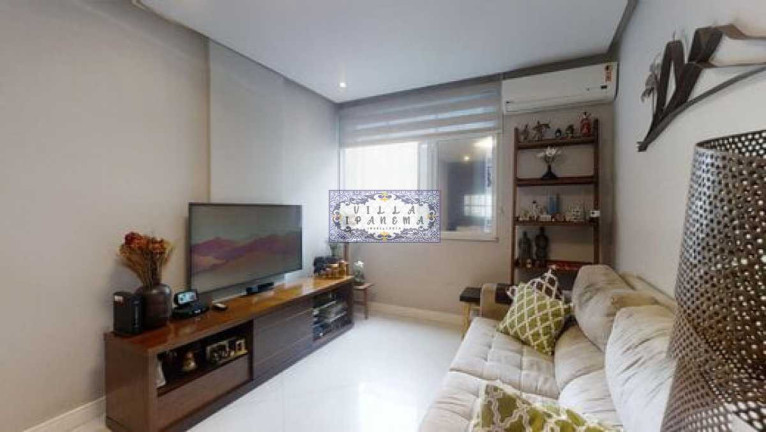 Imagem Apartamento com 2 Quartos à Venda, 71 m² em Lagoa - Rio De Janeiro Imagem Apartamento com 2 Quartos à Venda, 71 m² em Lagoa - Rio De Janeiro