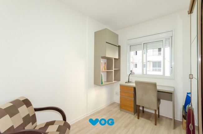 Imagem Imóvel com 2 Quartos à Venda, 50 m² em Humaitá - Porto Alegre
