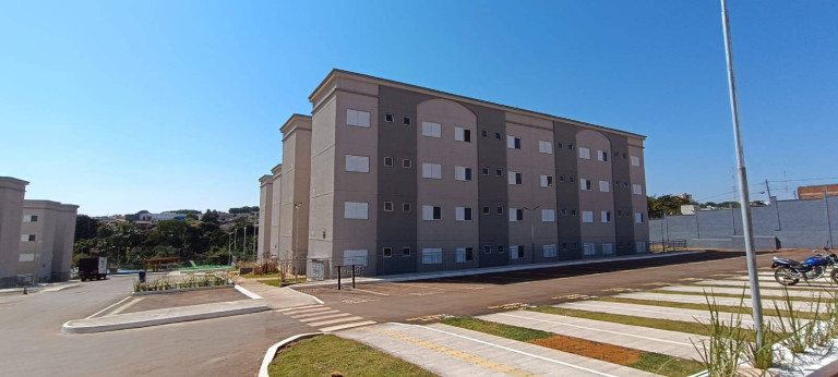 Imagem Apartamento com 2 Quartos para Alugar, 45 m² em Jardim Progresso - Anápolis Imagem Apartamento com 2 Quartos para Alugar, 45 m² em Jardim Progresso - Anápolis