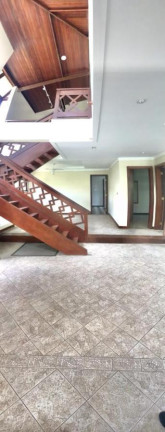 Imagem Casa com 4 Quartos à Venda, 320 m² em Lauro De Freitas - Lauro De Freitas