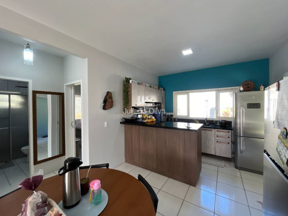 Imagem Casa com 2 Quartos à Venda, 107 m² em Barra Do Sai - Itapoá