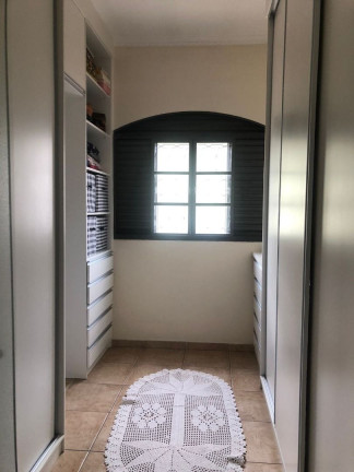 Imagem Sobrado com 4 Quartos à Venda, 319 m² em Jardim Satélite - São José Dos Campos