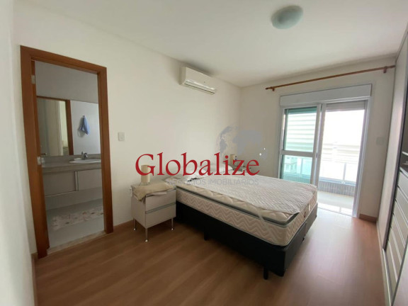 Imóvel com 2 Quartos à Venda, 121 m² em José Menino - Santos