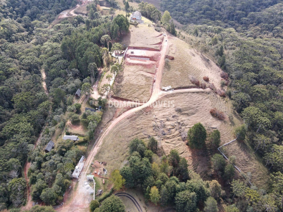 Imagem Casa com 4 Quartos à Venda, 220 m² em Região De Descansópolis - Campos Do Jordão Imagem Casa com 4 Quartos à Venda, 220 m² em Região De Descansópolis - Campos Do Jordão