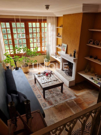 Imagem Casa de Condomínio com 4 Quartos à Venda, 1.549 m² em Alpes Dos Araçás (jordanésia) - Cajamar Imagem Casa de Condomínio com 4 Quartos à Venda, 1.549 m² em Alpes Dos Araçás (jordanésia) - Cajamar
