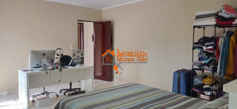 Imagem Sobrado com 6 Quartos à Venda, 150 m² em Vila Nova Bonsucesso - Guarulhos Imagem Sobrado com 6 Quartos à Venda, 150 m² em Vila Nova Bonsucesso - Guarulhos
