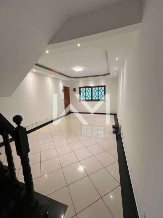 Imagem Sobrado com 3 Quartos à Venda, 250 m² em Parque Flamengo - Guarulhos Imagem Sobrado com 3 Quartos à Venda, 250 m² em Parque Flamengo - Guarulhos