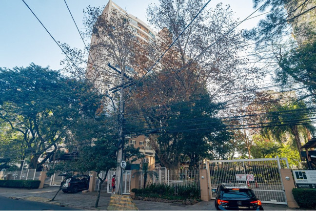 Imagem Apartamento com 3 Quartos à Venda, 84 m² em Passo Da Areia - Porto Alegre