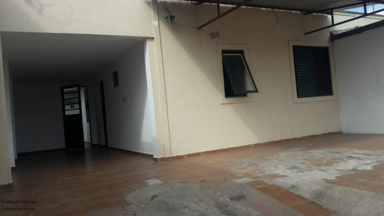 Casa com 3 Quartos à Venda, 186 m² em Conjunto Habitacional Pedro Afonso Junqueira - Poços De Caldas