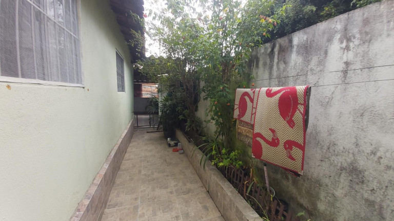 Imagem Casa com 3 Quartos à Venda, 242 m² em Helena Maria - Osasco