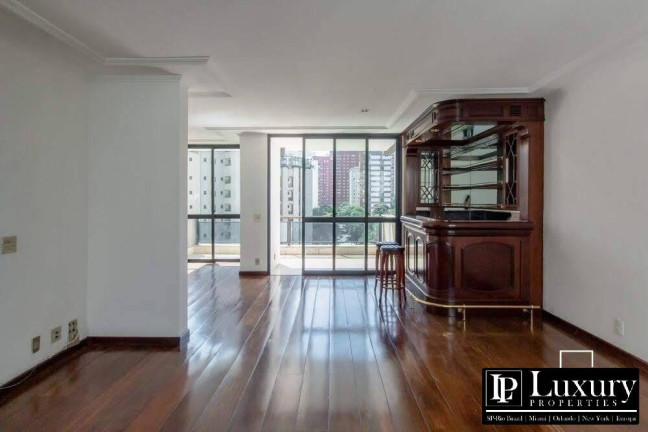 Imagem Apartamento com 4 Quartos à Venda, 267 m² em Itaim Bibi - São Paulo Imagem Apartamento com 4 Quartos à Venda, 267 m² em Itaim Bibi - São Paulo