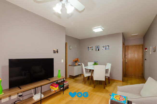 Imagem Imóvel com 2 Quartos à Venda, 68 m² em Petrópolis - Porto Alegre