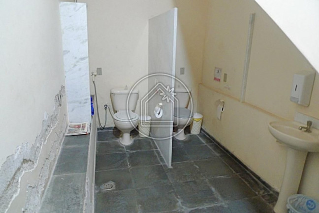Imagem Casa com 7 Quartos à Venda, 282 m² em Botafogo - Rio De Janeiro Imagem Casa com 7 Quartos à Venda, 282 m² em Botafogo - Rio De Janeiro